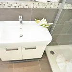 Lena - 11 *